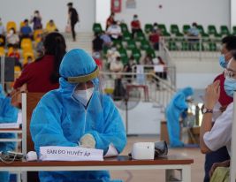 Gần 1000 cán bộ nhân viên Tập đoàn Giáo dục Quốc tế Nam Việt được tiêm phòng vaccine Covid-19