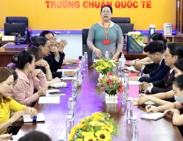 TĐ GDQT Nam Việt tổ chức cuộc họp Ban an toàn vệ sinh thực phẩm, đảm bảo chất lượng hoạt động của bếp ăn nhà trường.